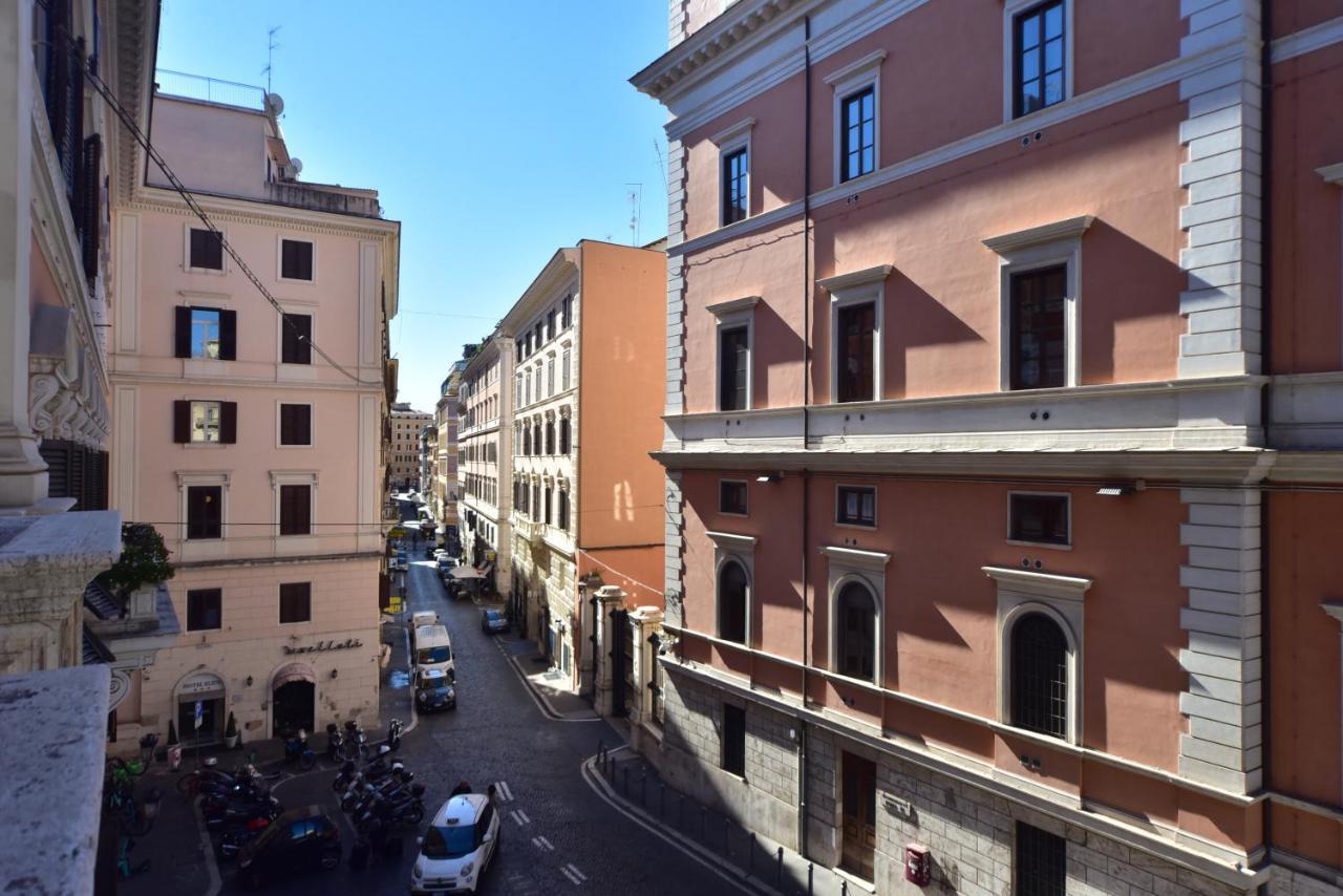 Alojamento de Acomodação e Pequeno-almoço Sacconi Palace Roma
